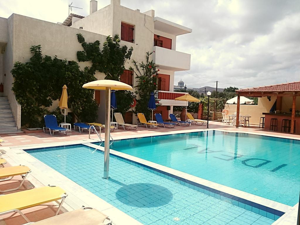 Ideal Hotel Kokkini Hani Exterior foto